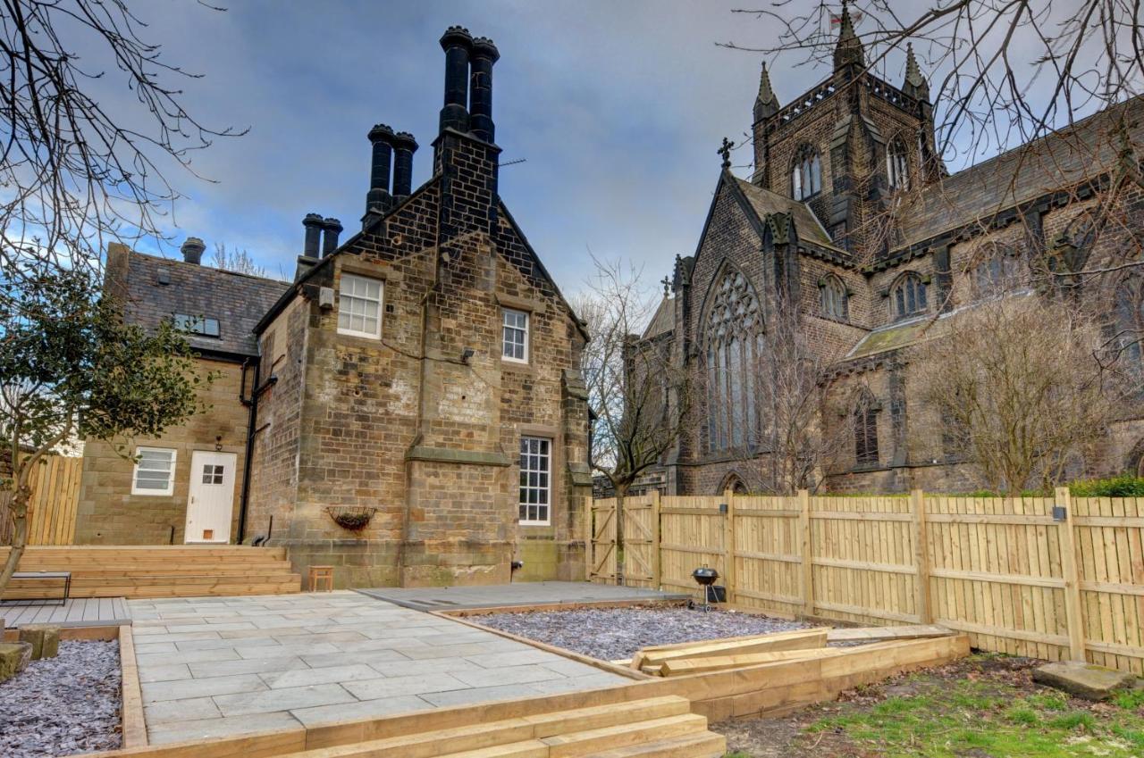 The Old Vicarage - Secure Parking, Fast Wifi, Garden Villa Leeds  Kültér fotó