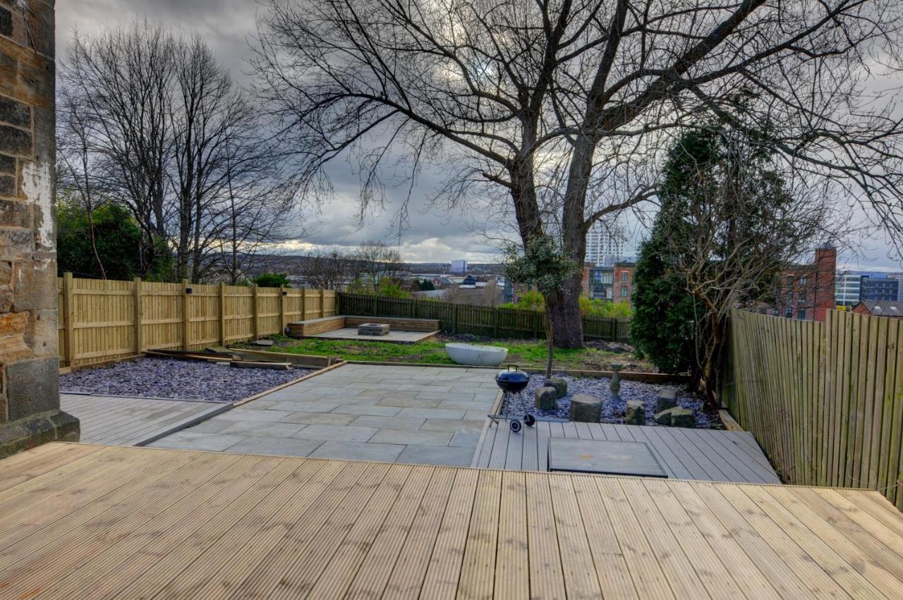 The Old Vicarage - Secure Parking, Fast Wifi, Garden Villa Leeds  Kültér fotó